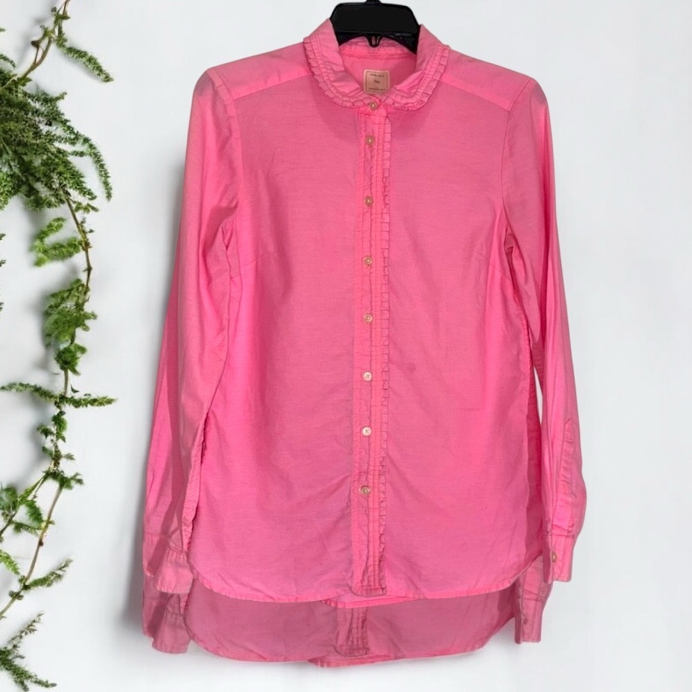 GAP Pink Shrunken Boyfriend Shirt with ruffle collar and button placket